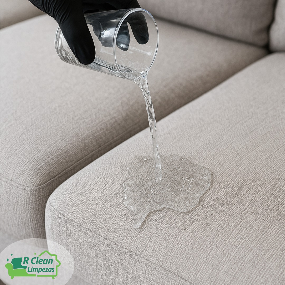 Higienização profissional de sofá